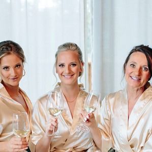 Meet your Posher, Renata